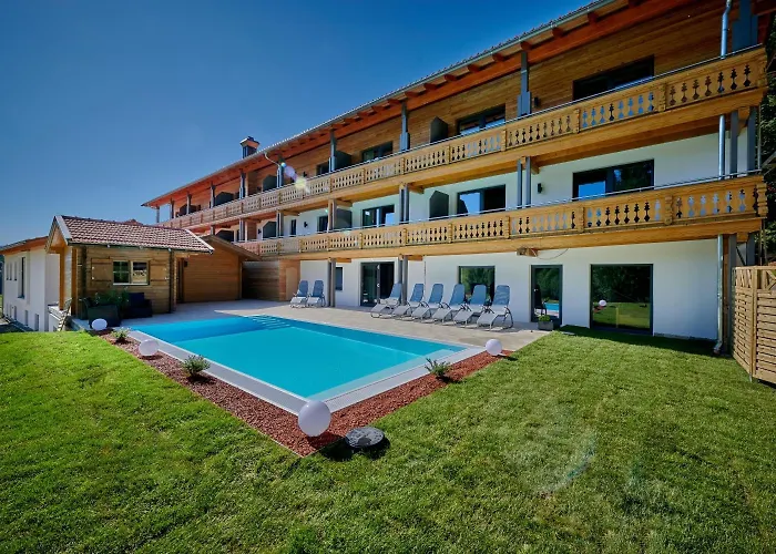فندق Moorhof 3*
